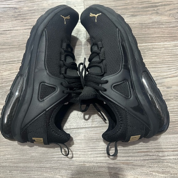 puma woman’s shoe - Picture 4 of 6